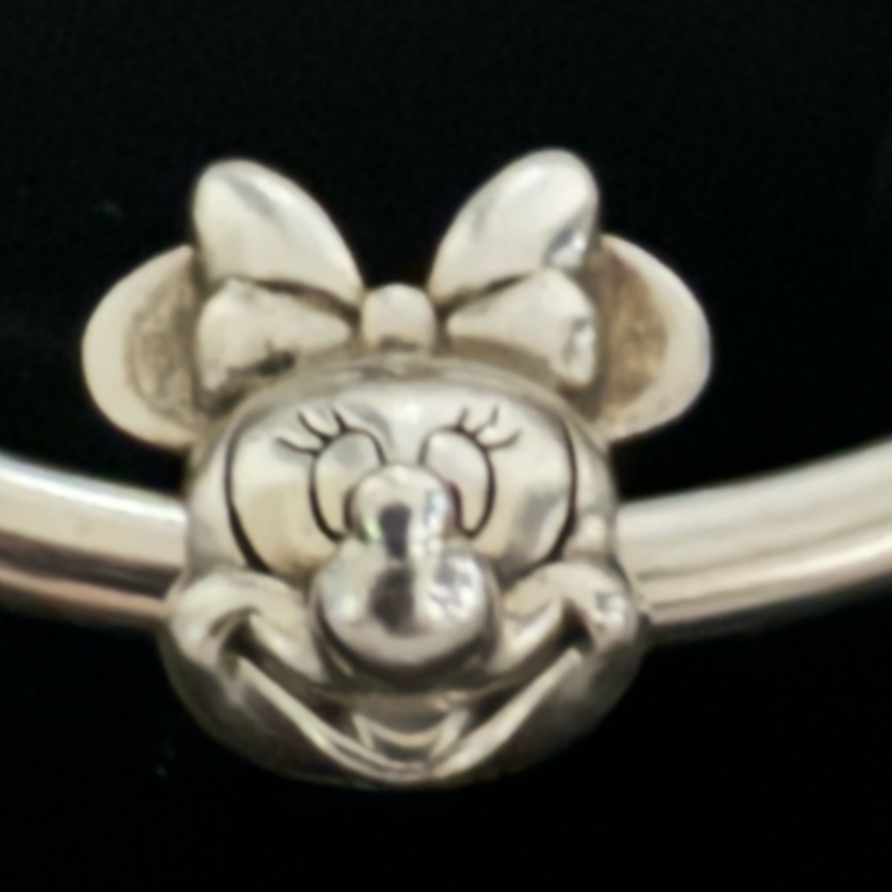 Authentic Pandora Silver Disney Minnie Portrait Charm